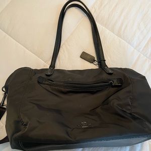 Black Coach tote 👜 great used condition.
